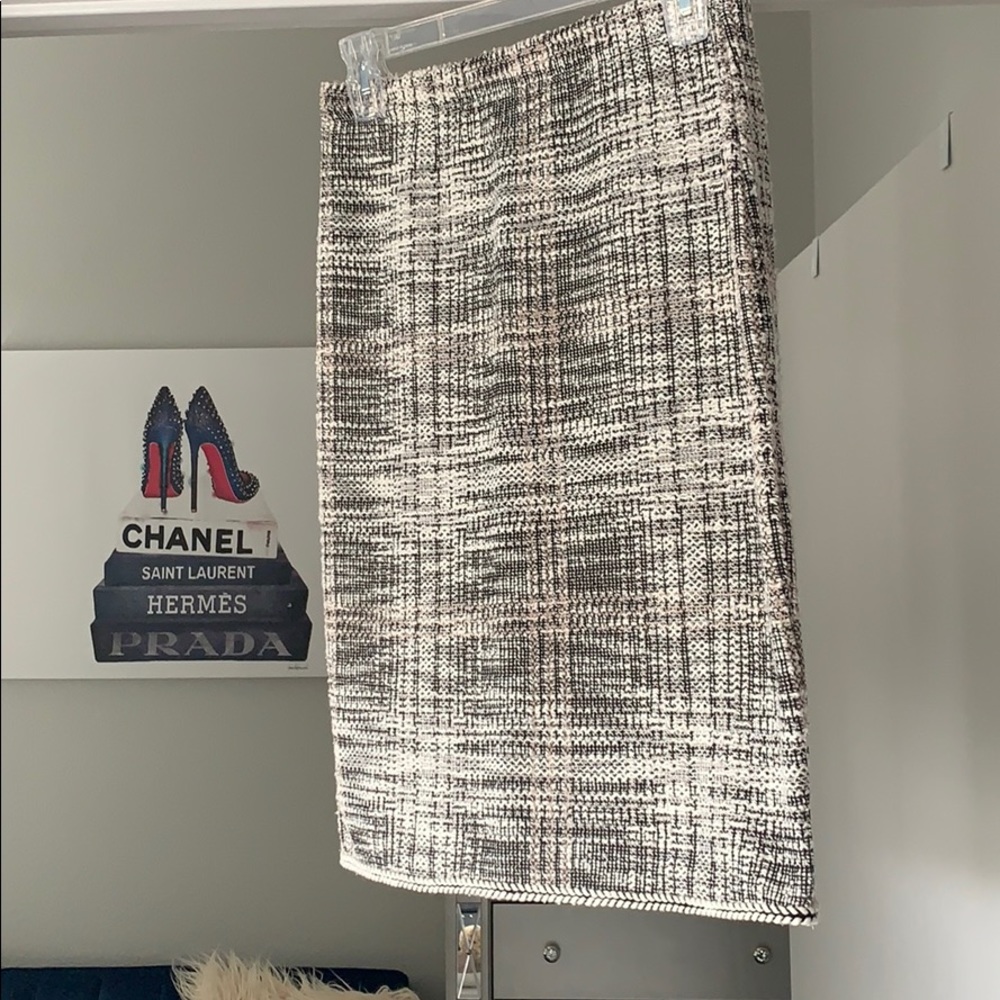 Max Studio Pencil Skirt